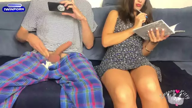 ¡Madura hermanastro & yo llegar cachonda ver porno juntos, 2do partners corrida!