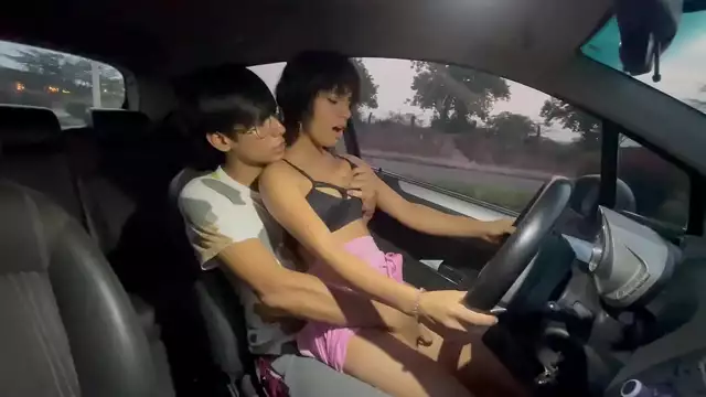 Ver madura hermanastra folla su joven hermanastro hasta que se corre rico - MILF Porn Video